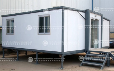 Expandable houses